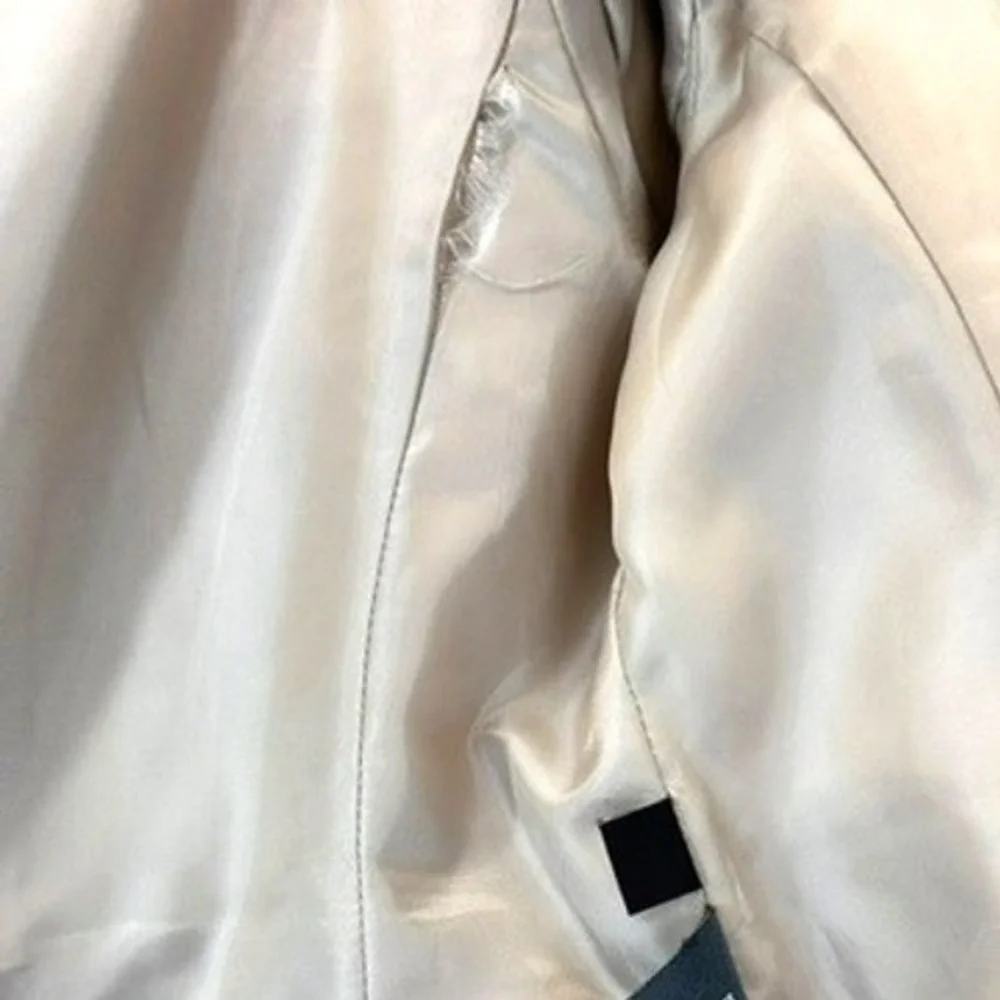 Kenneth Cole Reaction Tan Coat Women's Size 8 Button Front Knee Length - Picture 11 of 13